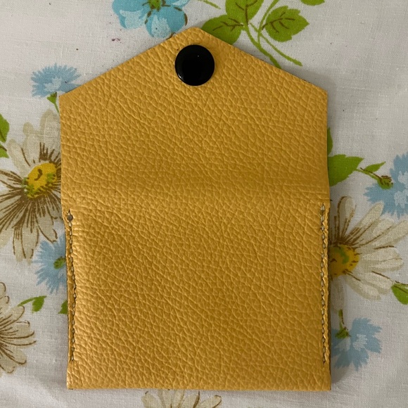 Handmade Genuine Leather Wallet - Picture 3 of 5